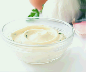 Slawsome Un-Ranch Dip